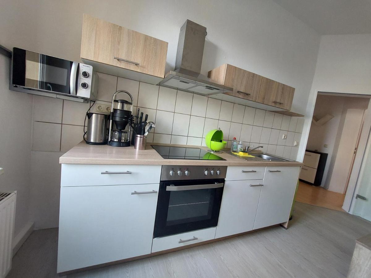 Schoene Zwei-Zimmer-Wohnung "W2" Mit 4 Einzelbetten Und Wlan In Zwenkau Bei Leipzig Im Neuseenland Ngoại thất bức ảnh